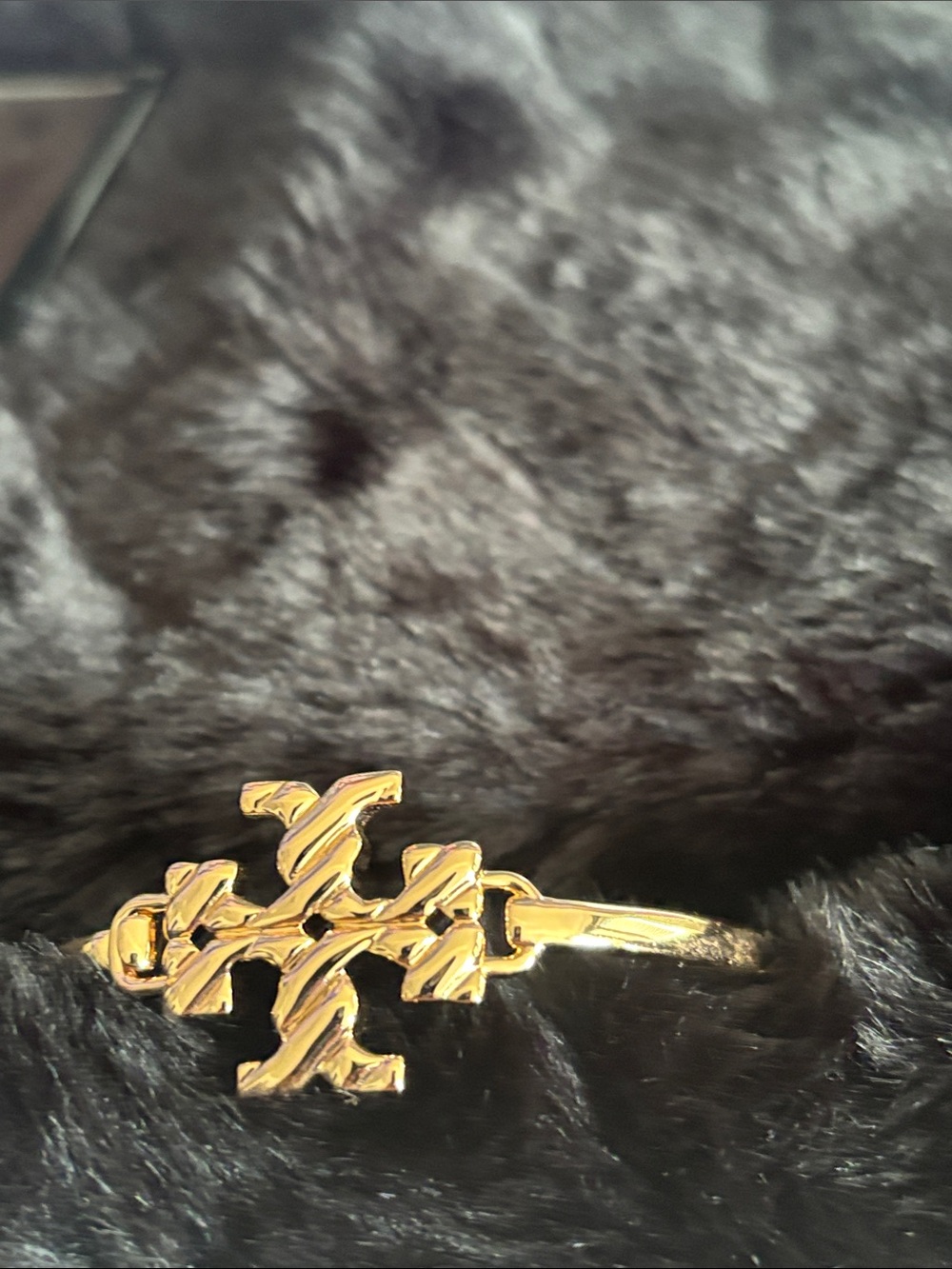 Tory Burch Icon Hinge Logo bracelet